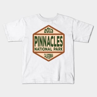 Pinnacles National Park badge Kids T-Shirt